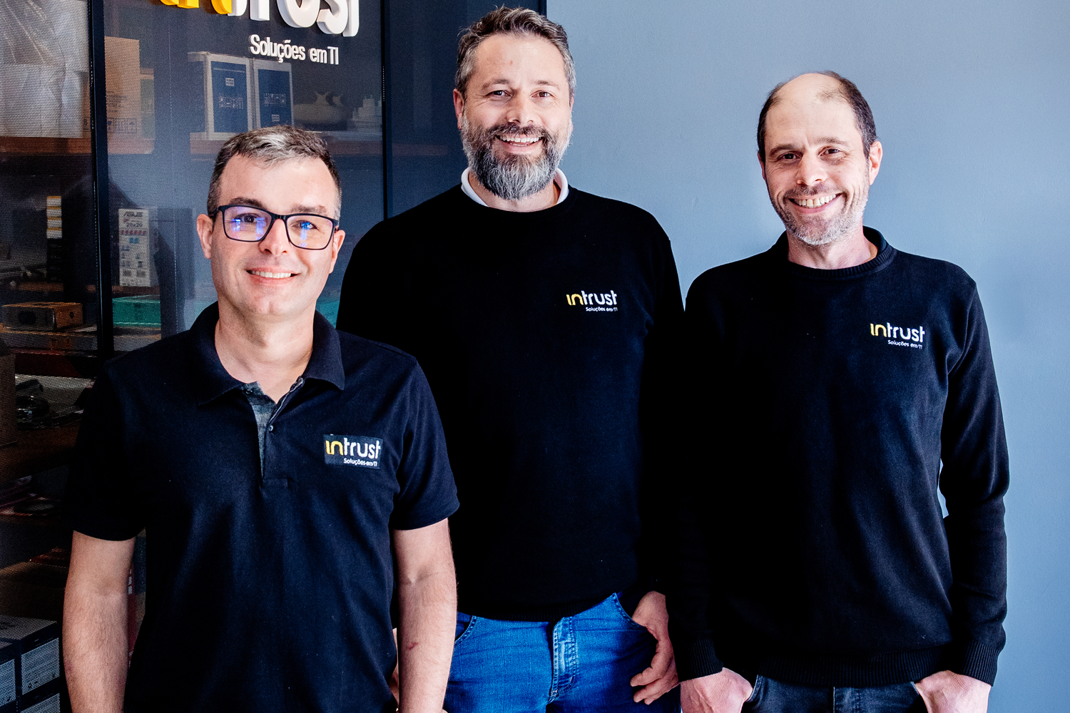 INTRUST soluções em TI